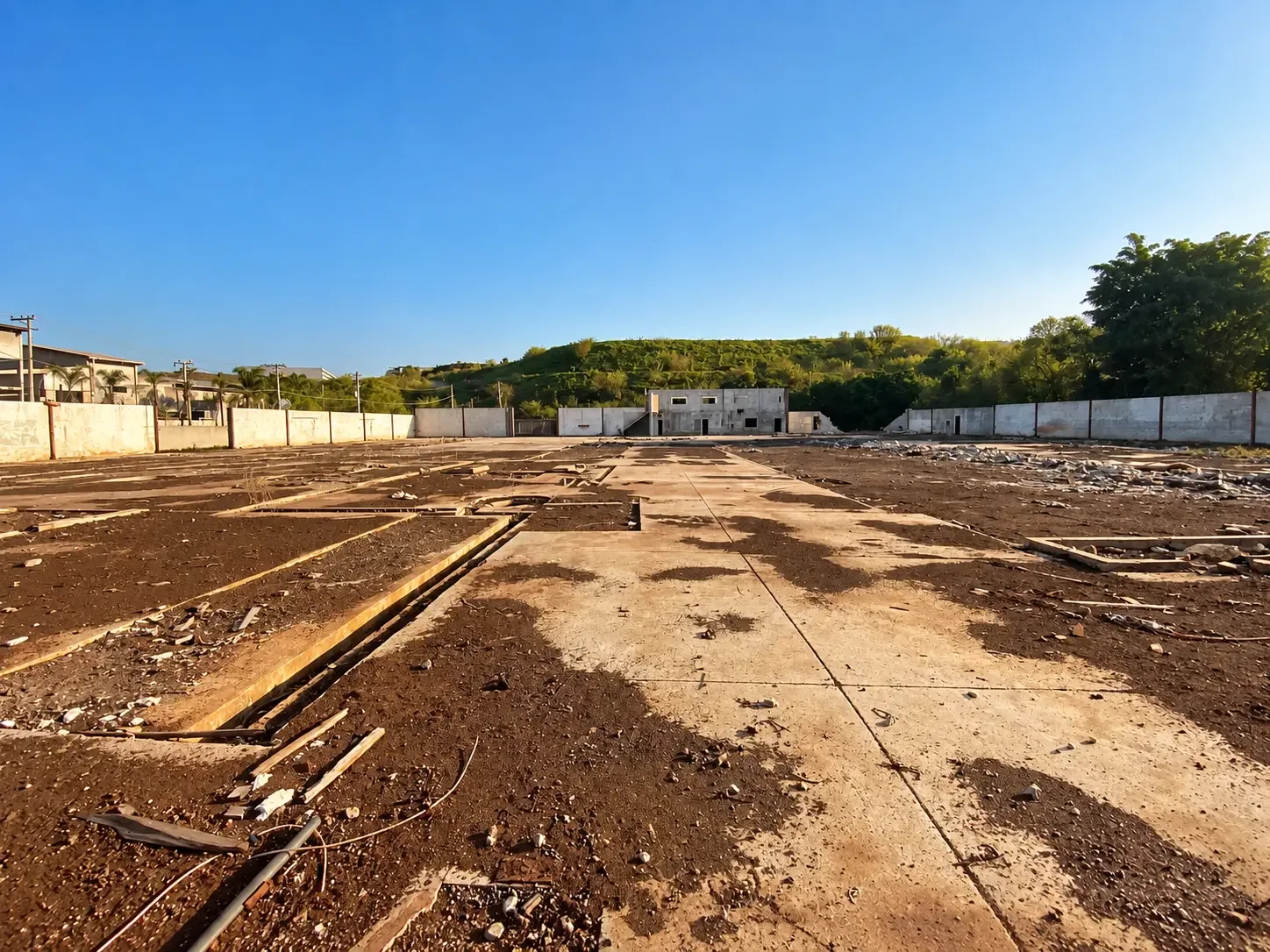 Vista interna da área em Araçariguama